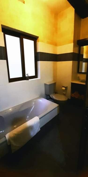 Bed and Breakfast Ta Gorg Кала Экстерьер фото